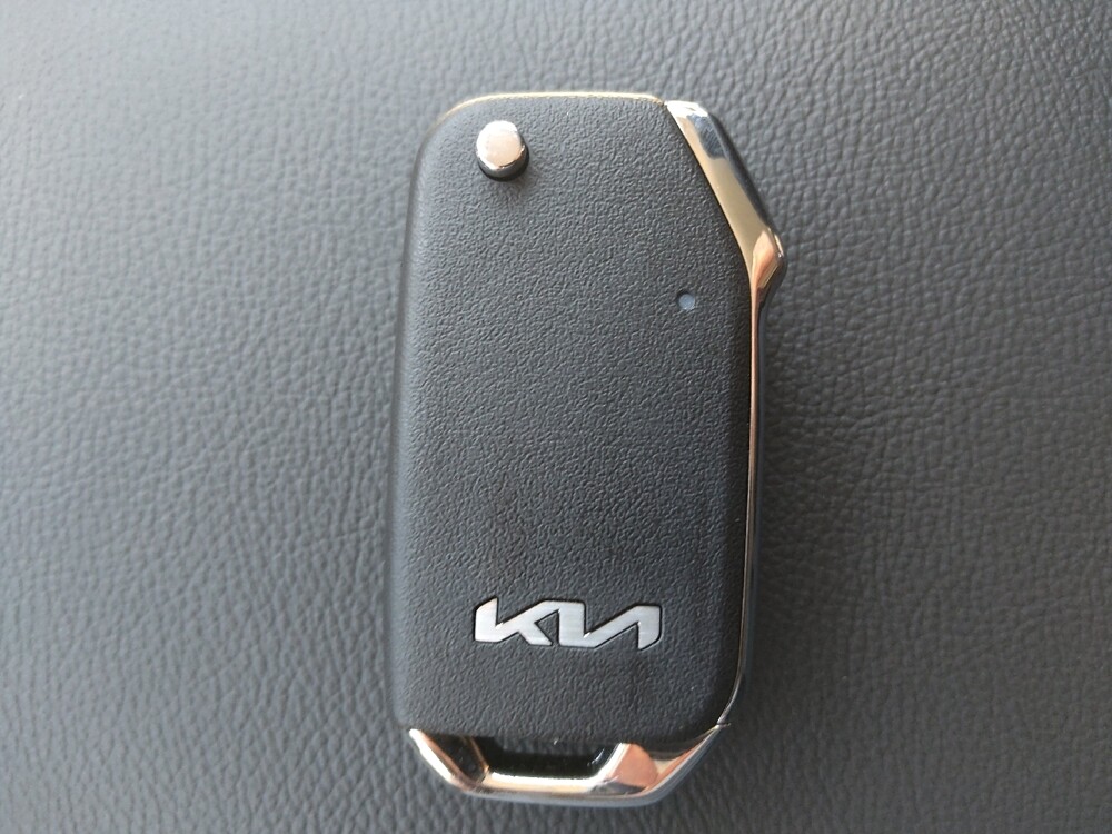 2025 Kia Soul in Charlotte, NC 28213 - 18145687 32
