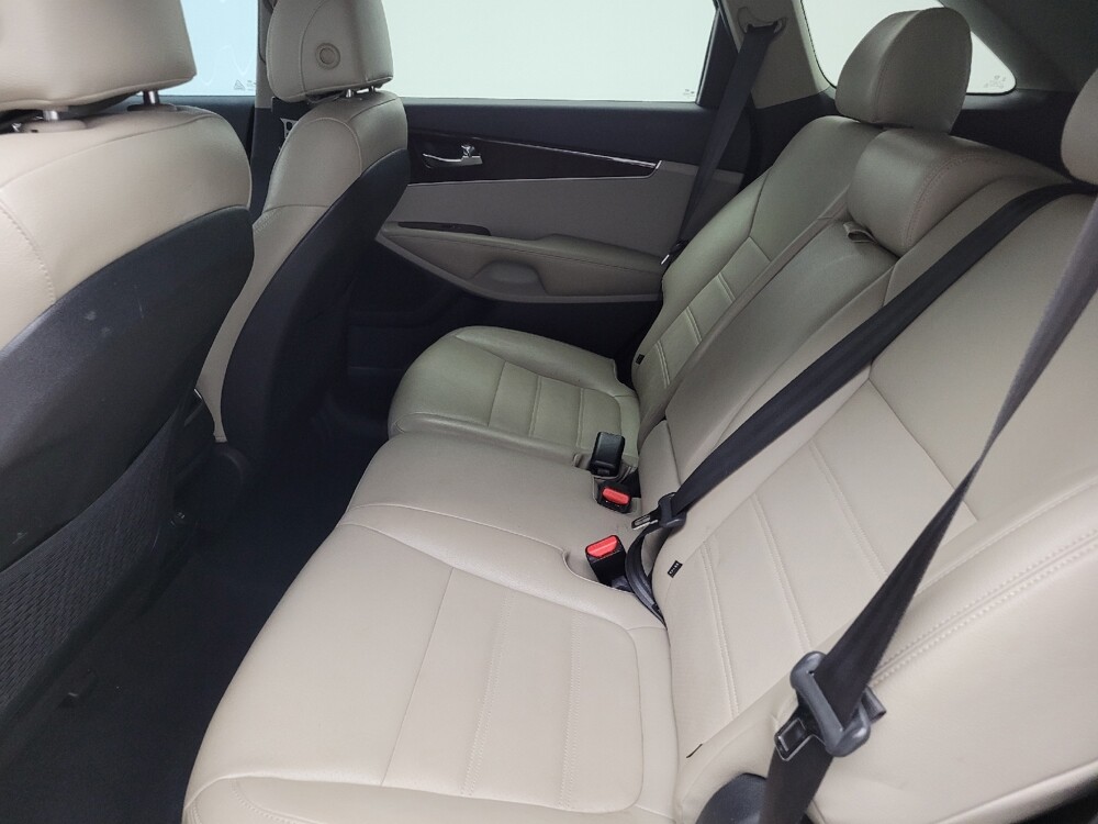 2017 Kia Sorento in Huntsville, AL 35816 - 18145695 18
