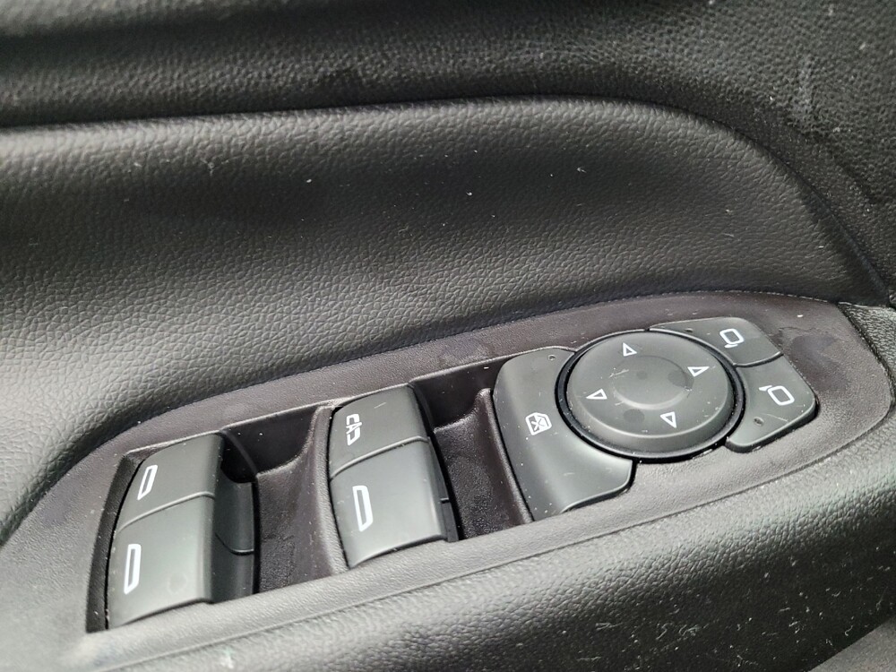 2020 Chevrolet Equinox in Madison, TN 37115 - 18145702 27