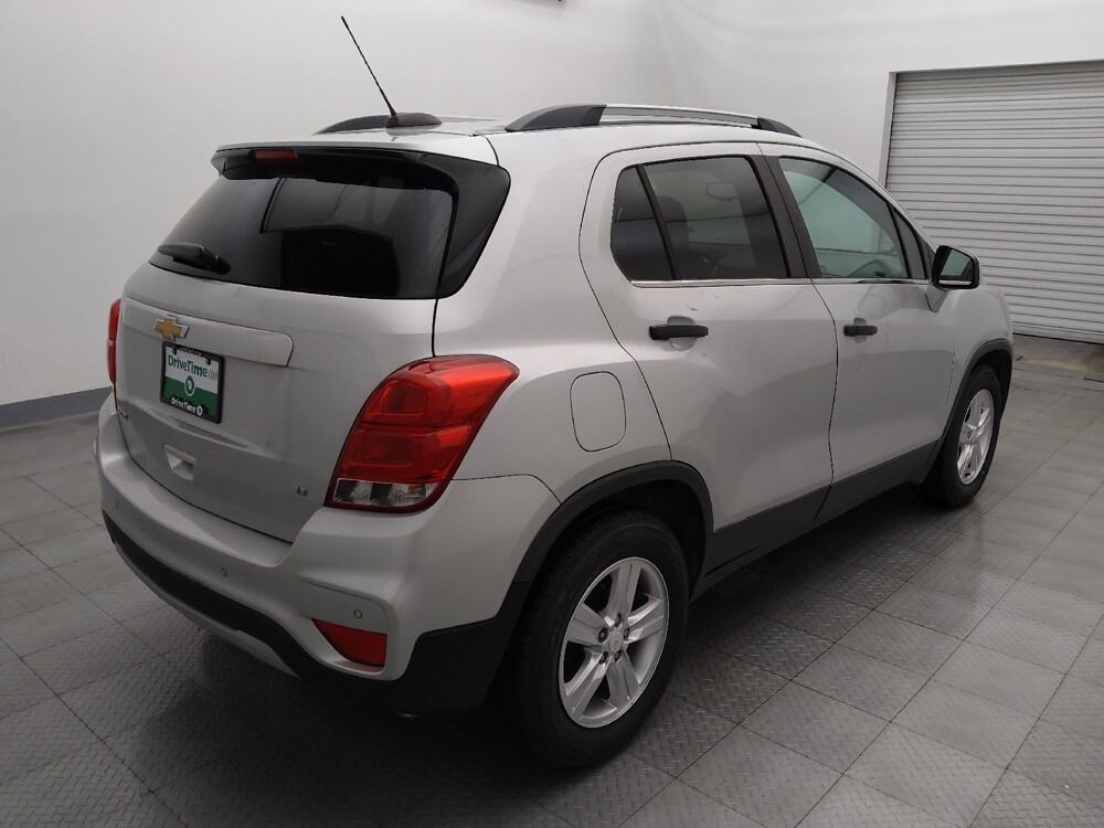 2017 Chevrolet Trax in Houston, TX 77060 - 18145706 9