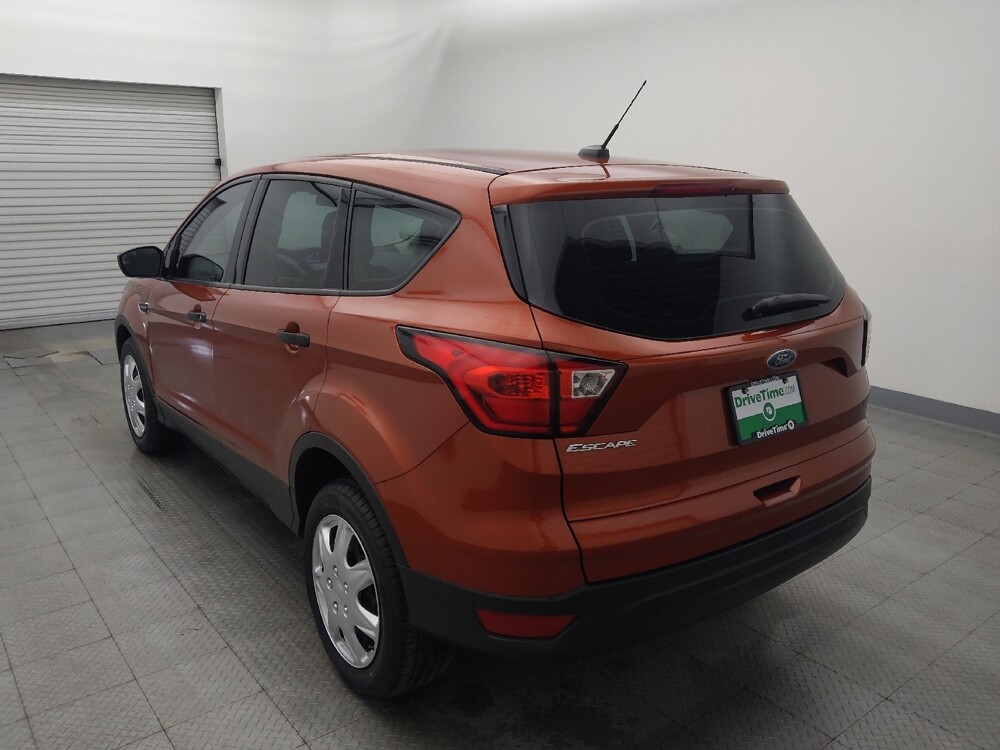 2019 Ford Escape in Round Rock, TX 78664 - 18145713 5