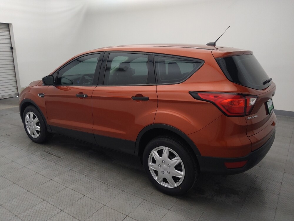 2019 Ford Escape in Round Rock, TX 78664 - 18145713 3