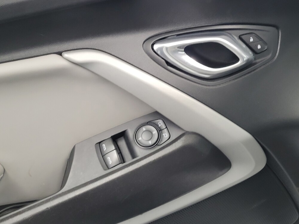 2019 Chevrolet Camaro in Houston, TX 77074 - 18145714 27