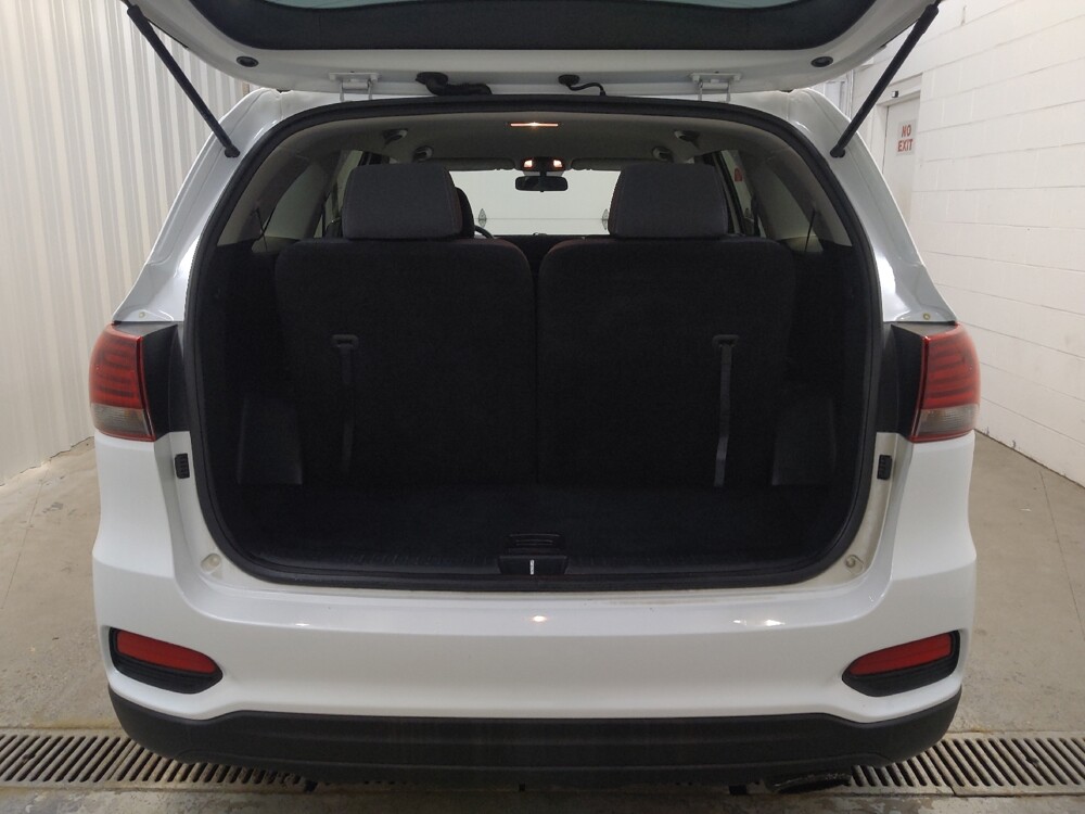 2019 Kia Sorento in Fairfield, OH 45014 - 18145720 29