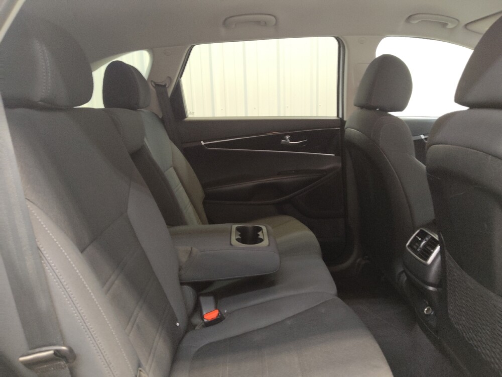 2019 Kia Sorento in Fairfield, OH 45014 - 18145720 19