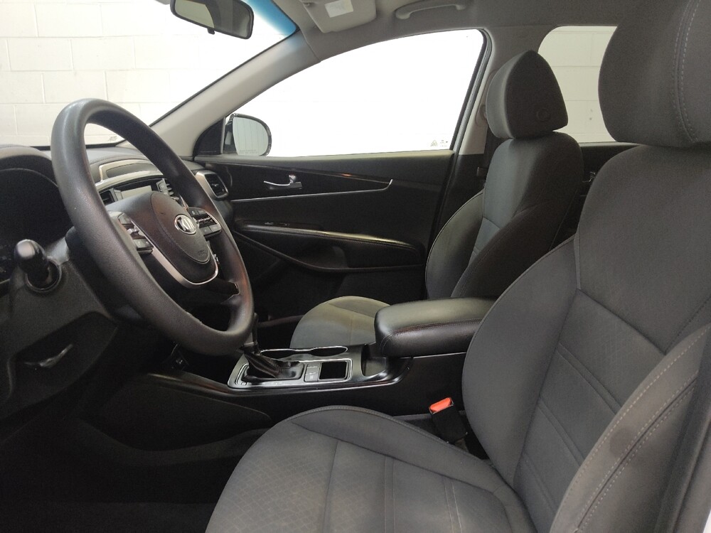 2019 Kia Sorento in Fairfield, OH 45014 - 18145720 17