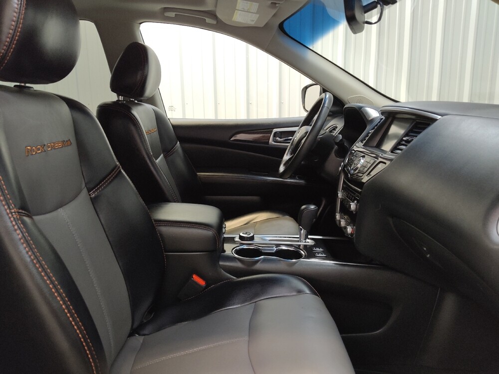 2020 Nissan Pathfinder in Fairfield, OH 45014 - 18145721 21