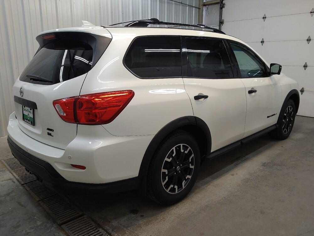 2020 Nissan Pathfinder in Fairfield, OH 45014 - 18145721 10