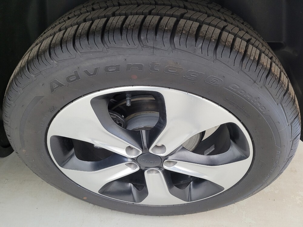 2019 Jeep Compass in Columbus, OH 43228 - 18145722 31