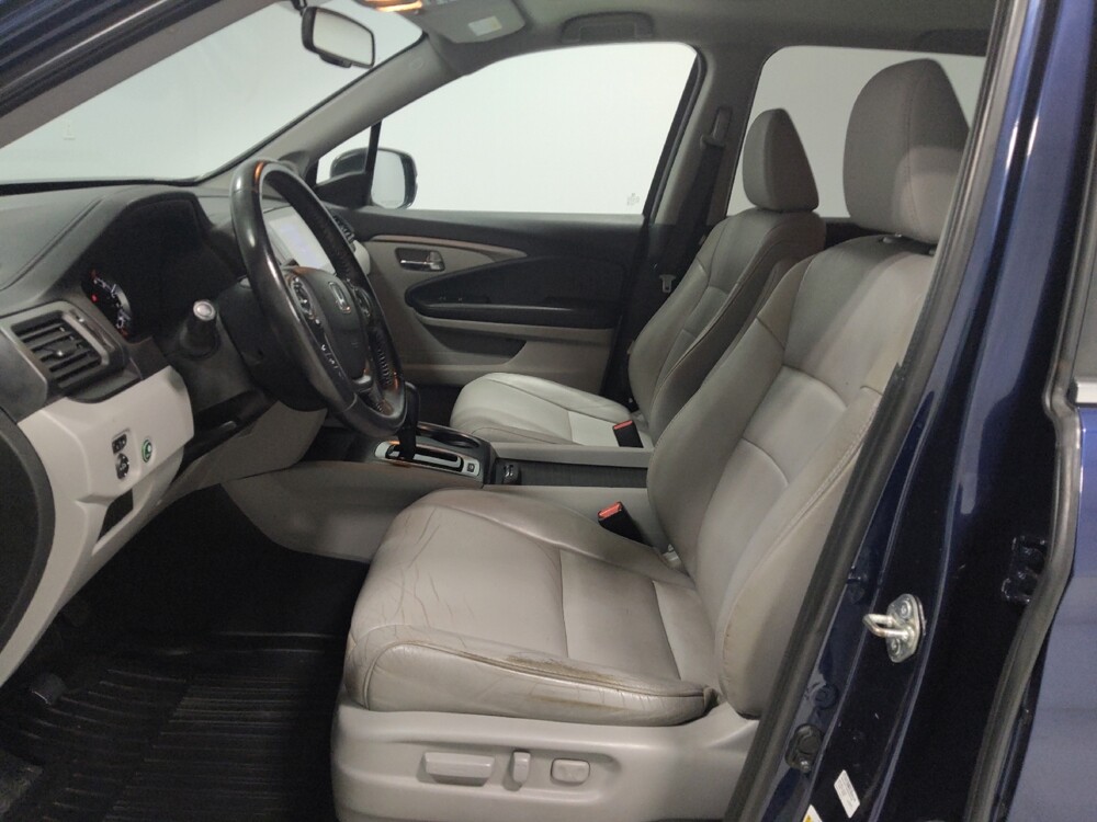 2018 Honda Pilot in Columbus, OH 43228 - 18145723 17