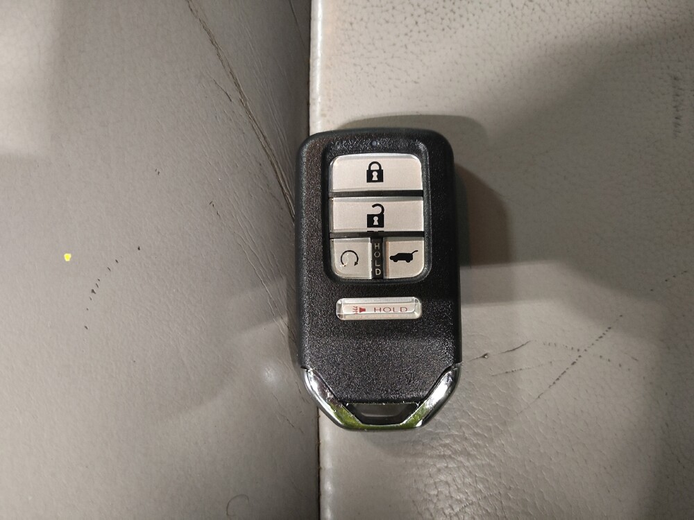 2018 Honda Pilot in Columbus, OH 43228 - 18145723 32