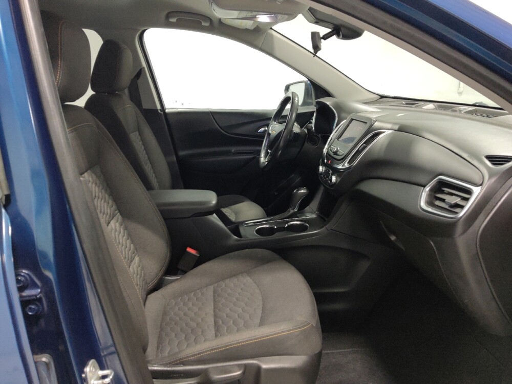 2020 Chevrolet Equinox in Columbus, OH 43228 - 18145725 21