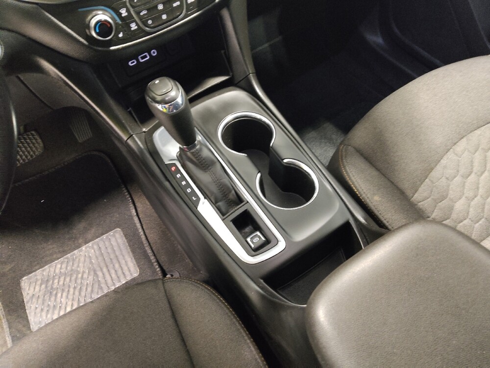 2020 Chevrolet Equinox in Columbus, OH 43228 - 18145725 26