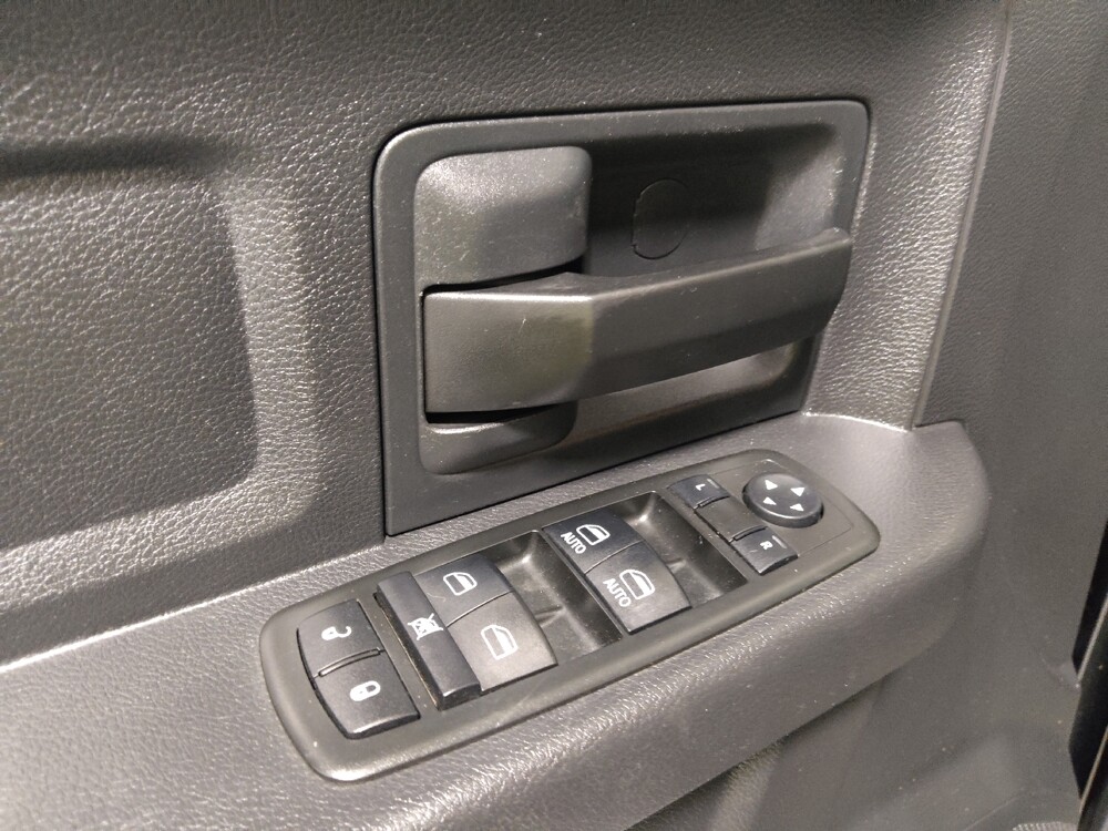 2015 RAM 1500 in Columbus, OH 43228 - 18145726 27