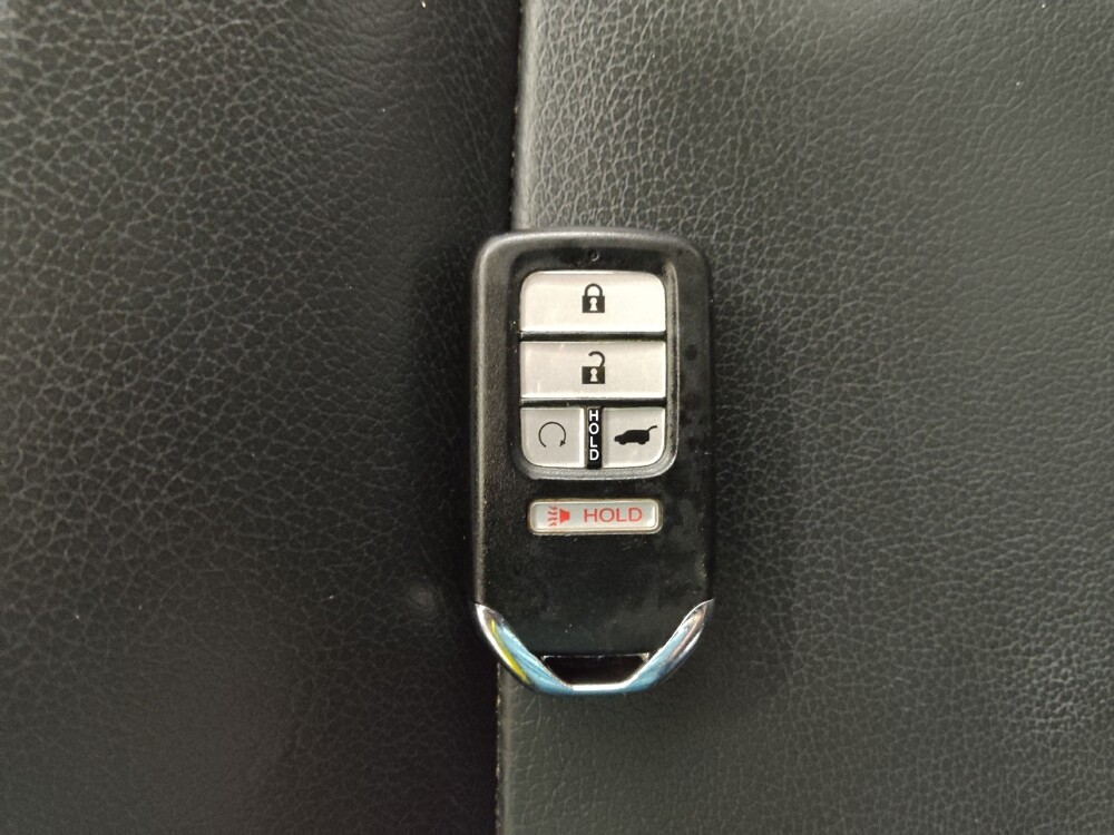 2018 Honda Pilot in Columbus, OH 43228 - 18145729 32