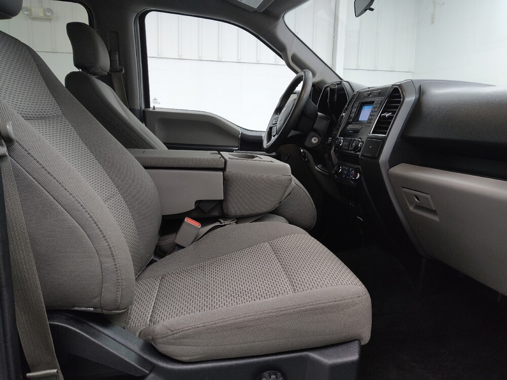 2015 Ford F150 in St. Louis, MO 63136 - 18145730 21