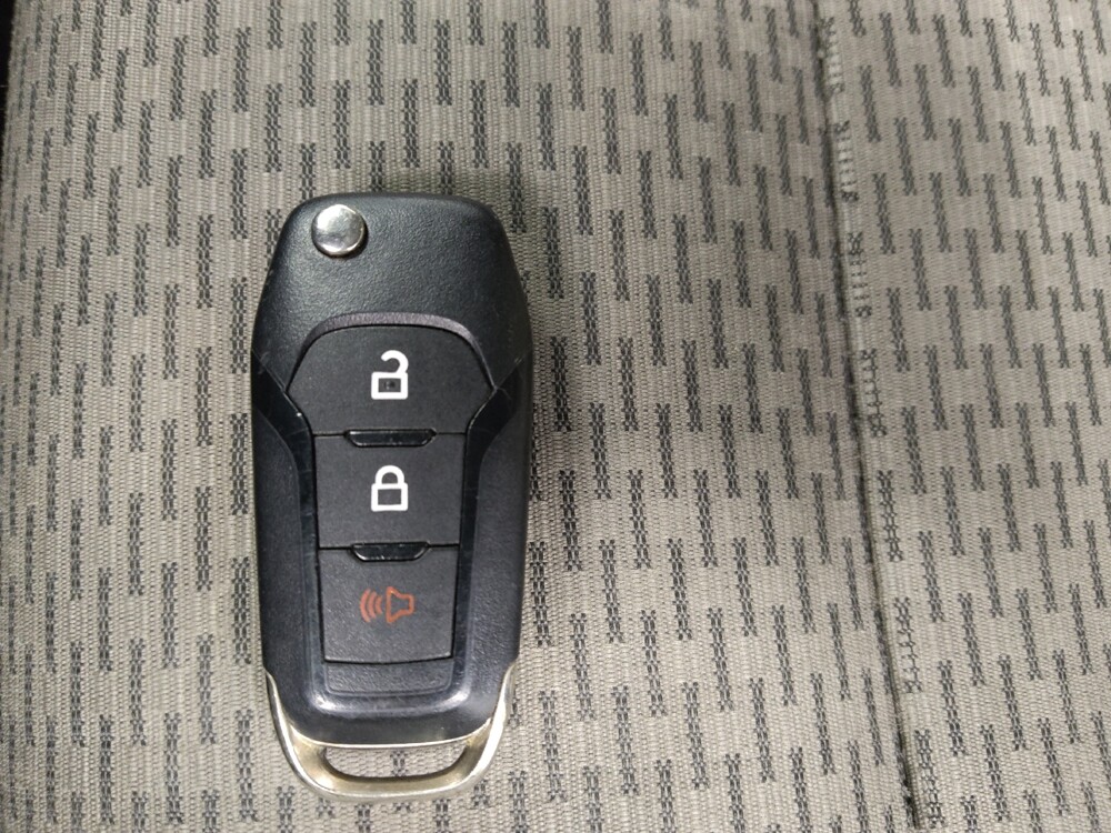 2015 Ford F150 in St. Louis, MO 63136 - 18145730 32