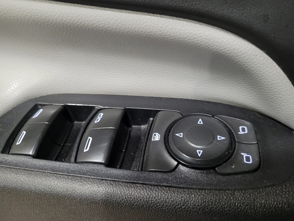 2018 Chevrolet Equinox in Chesapeake, VA 23320 - 18145741 27