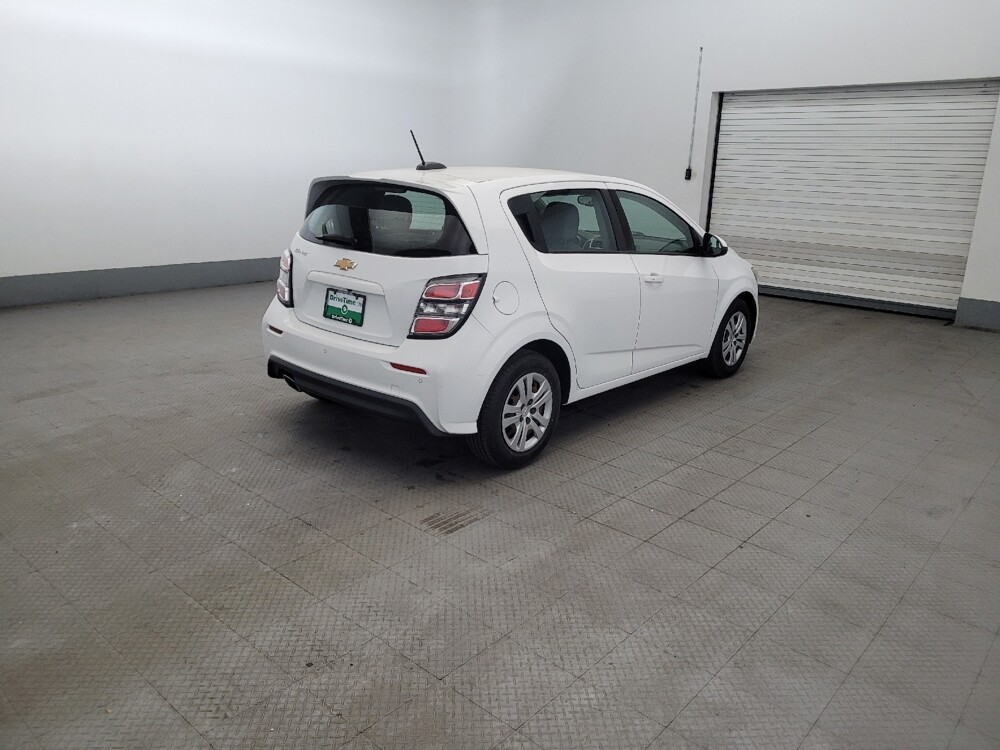2020 Chevrolet Sonic in Laurel, MD 20724 - 18145750 9
