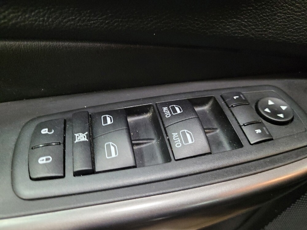2021 Jeep Cherokee in Temple Hills, MD 20746 - 18145761 27