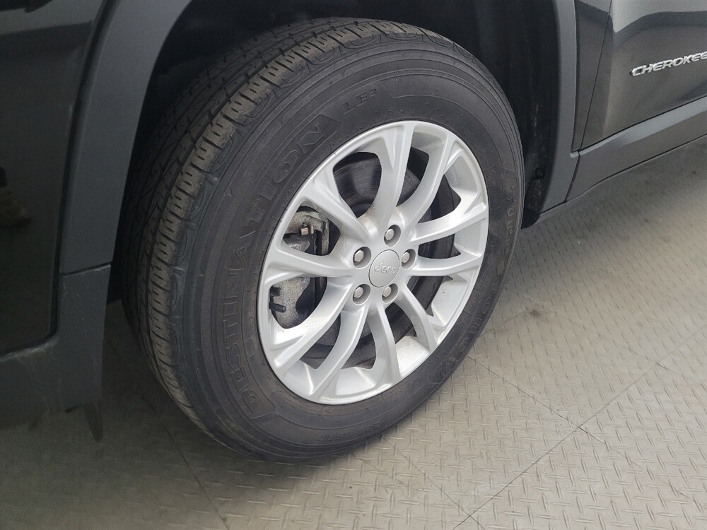 2021 Jeep Cherokee in Temple Hills, MD 20746 - 18145761 31