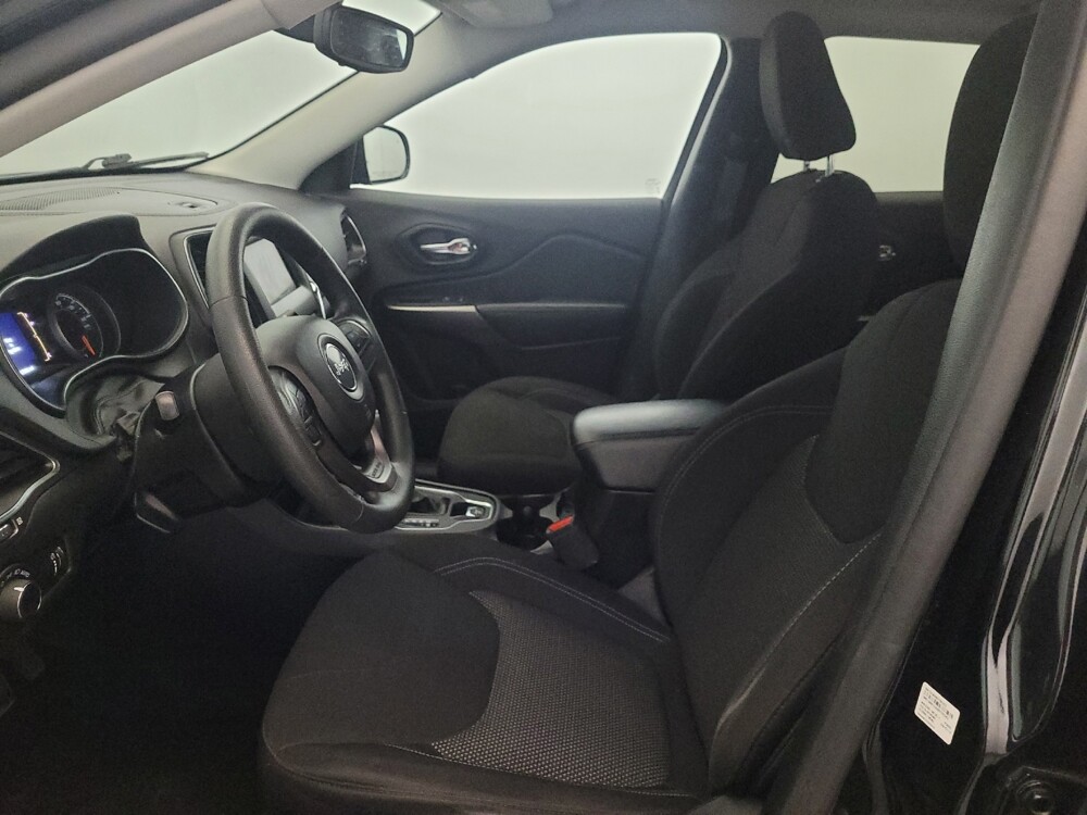 2021 Jeep Cherokee in Temple Hills, MD 20746 - 18145761 17