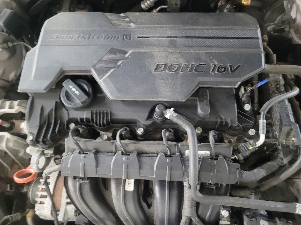2021 Hyundai Elantra in Marietta, GA 30062 - 18145763 30