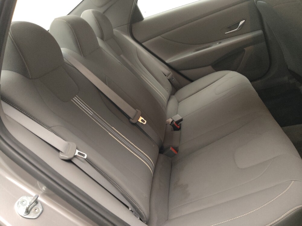 2021 Hyundai Elantra in Marietta, GA 30062 - 18145763 19