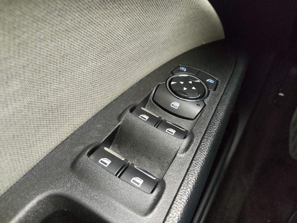 2018 Ford Fusion in St. Louis, MO 63136 - 18145773 27