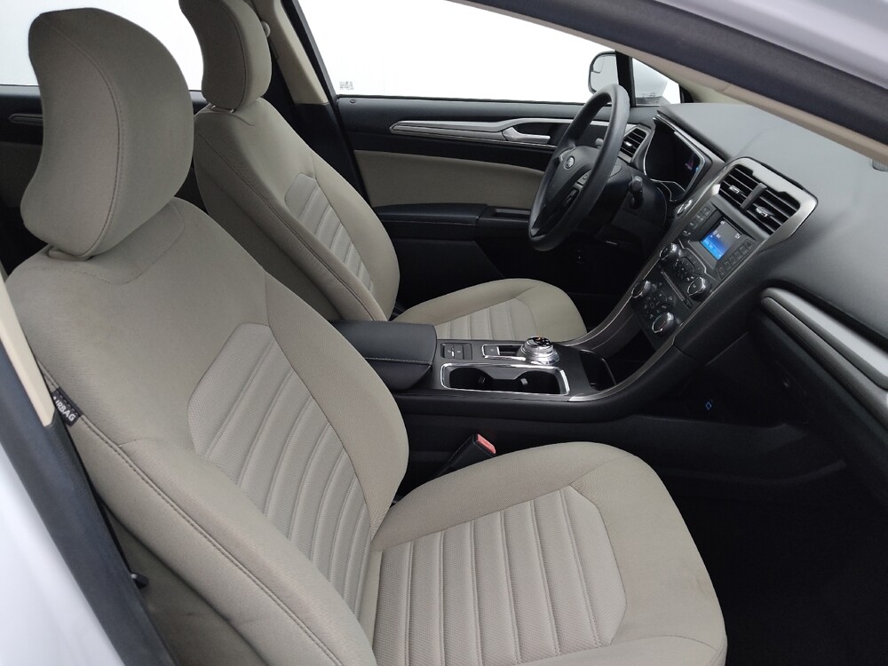 2018 Ford Fusion in St. Louis, MO 63136 - 18145773 21
