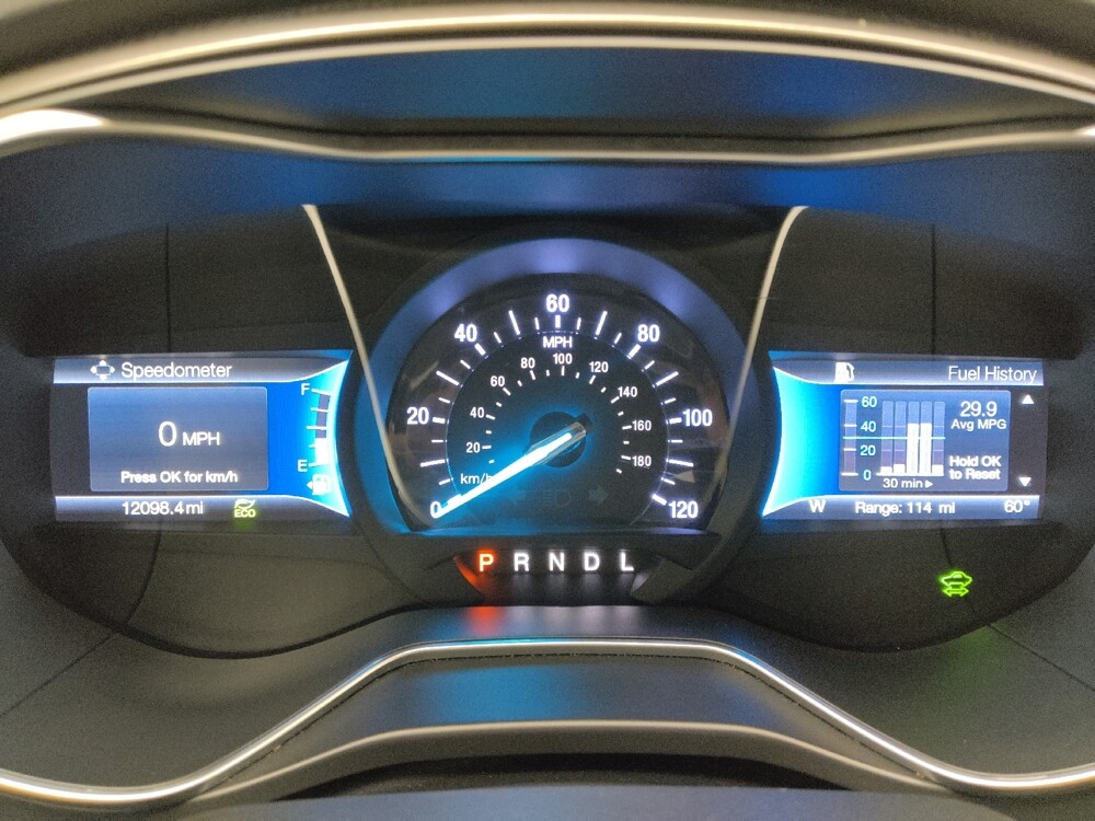 2018 Ford Fusion in St. Louis, MO 63136 - 18145773 23