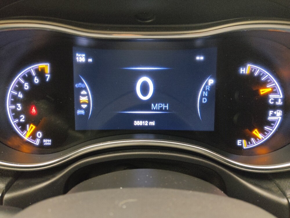 2018 Jeep Grand Cherokee in Springfield, MO 65807 - 18145774 23