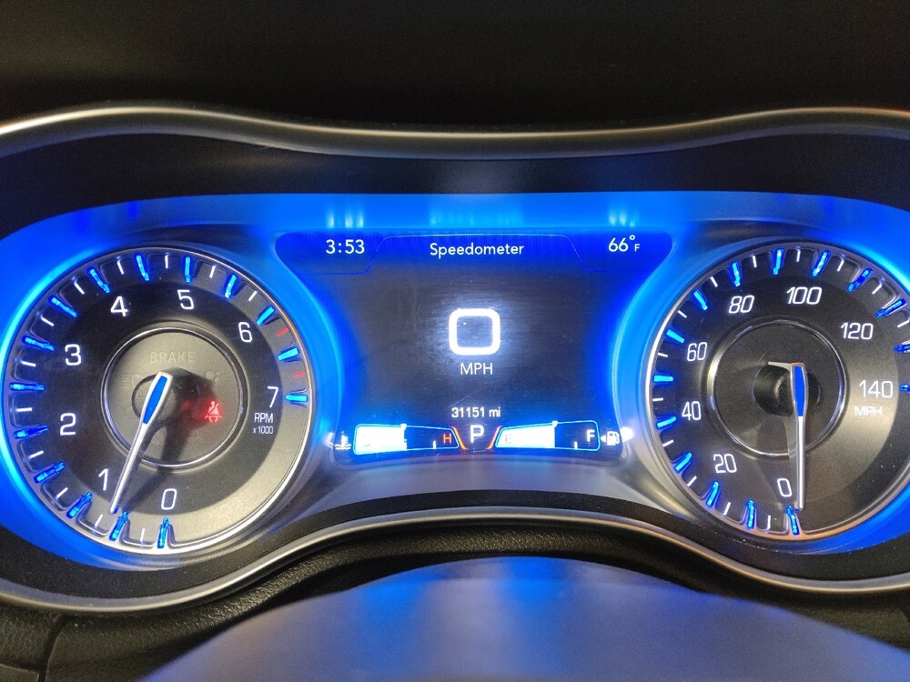 2018 Chrysler 300 in Midlothian, IL 60445 - 18145777 23