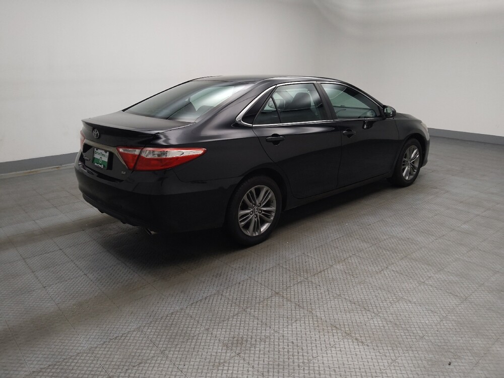 2016 Toyota Camry in Midlothian, IL 60445 - 18145778 10