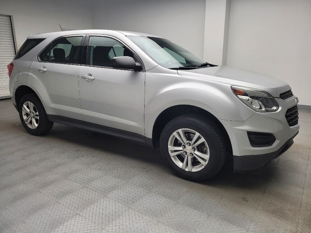 2017 Chevrolet Equinox in Mishawaka, IN 46545 - 18145788 11