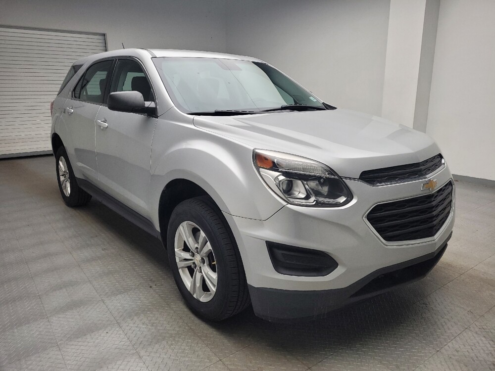 2017 Chevrolet Equinox in Mishawaka, IN 46545 - 18145788 13