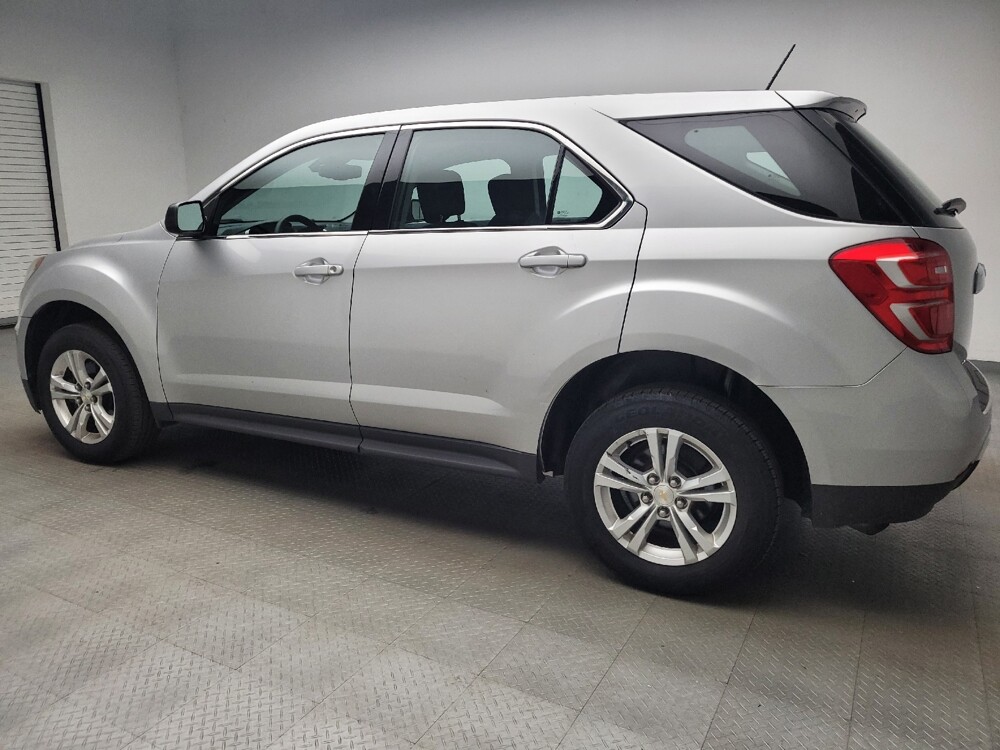 2017 Chevrolet Equinox in Mishawaka, IN 46545 - 18145788 3
