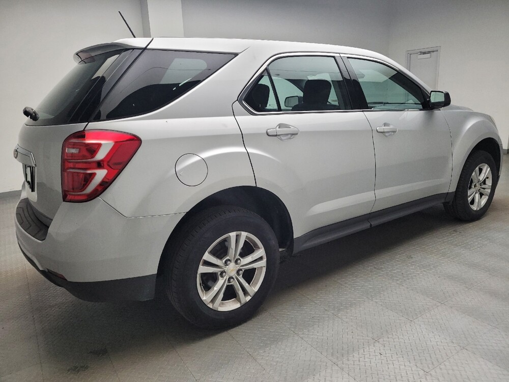 2017 Chevrolet Equinox in Mishawaka, IN 46545 - 18145788 10