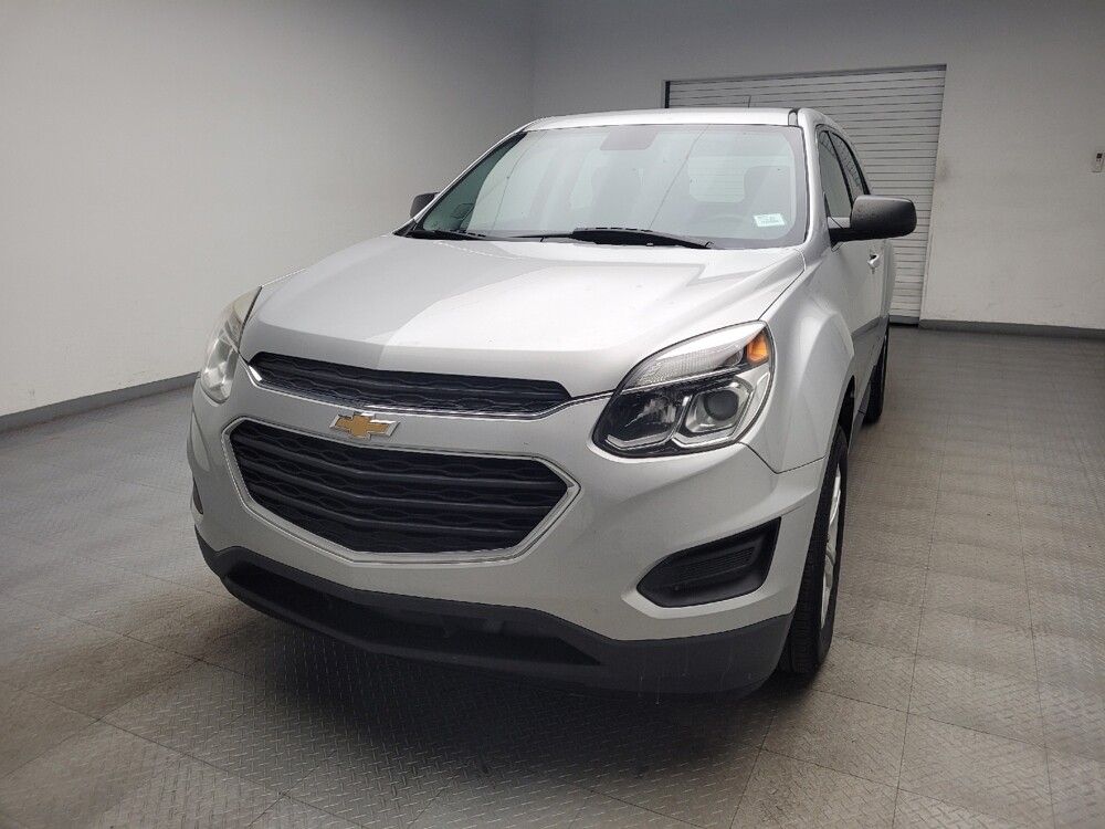 2017 Chevrolet Equinox in Mishawaka, IN 46545 - 18145788 15