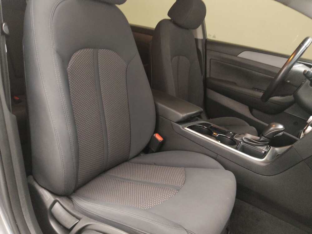 2018 Hyundai Sonata in Jacksonville, FL 32210 - 18145794 21
