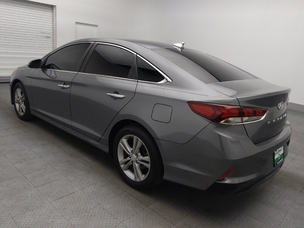 2018 Hyundai Sonata in Jacksonville, FL 32210 - 18145794 5