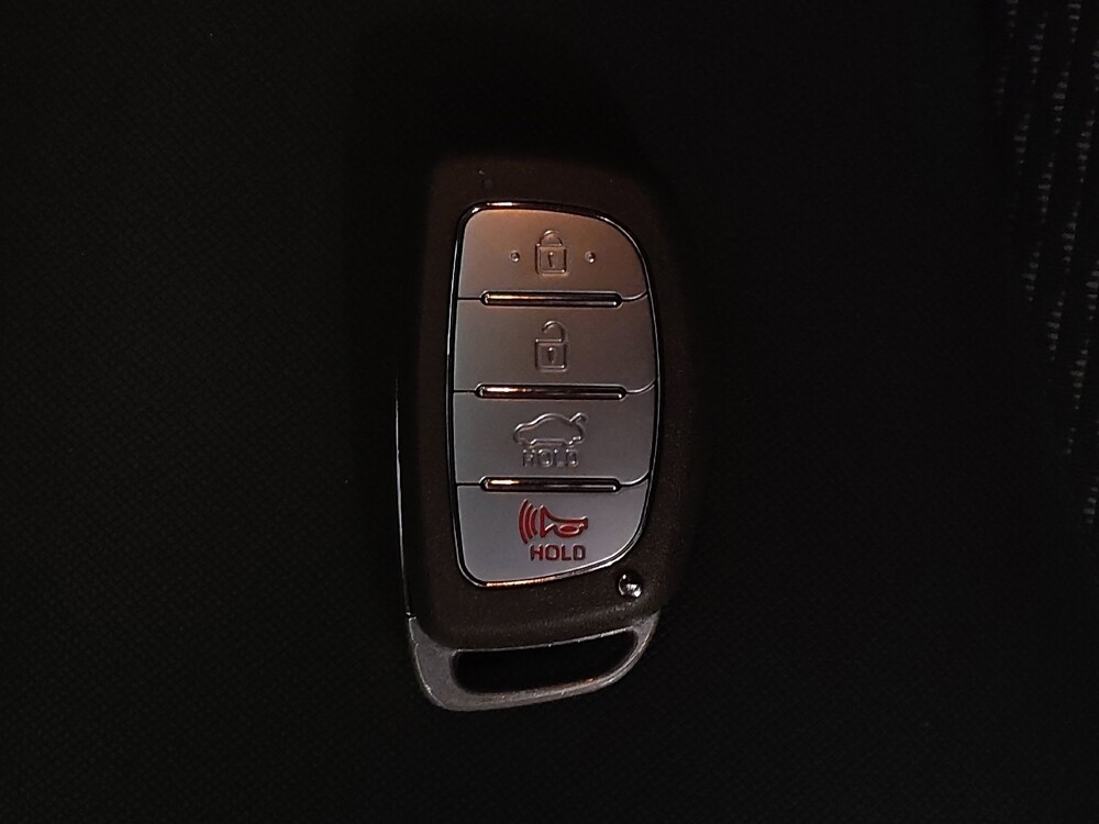 2018 Hyundai Sonata in Jacksonville, FL 32210 - 18145794 32