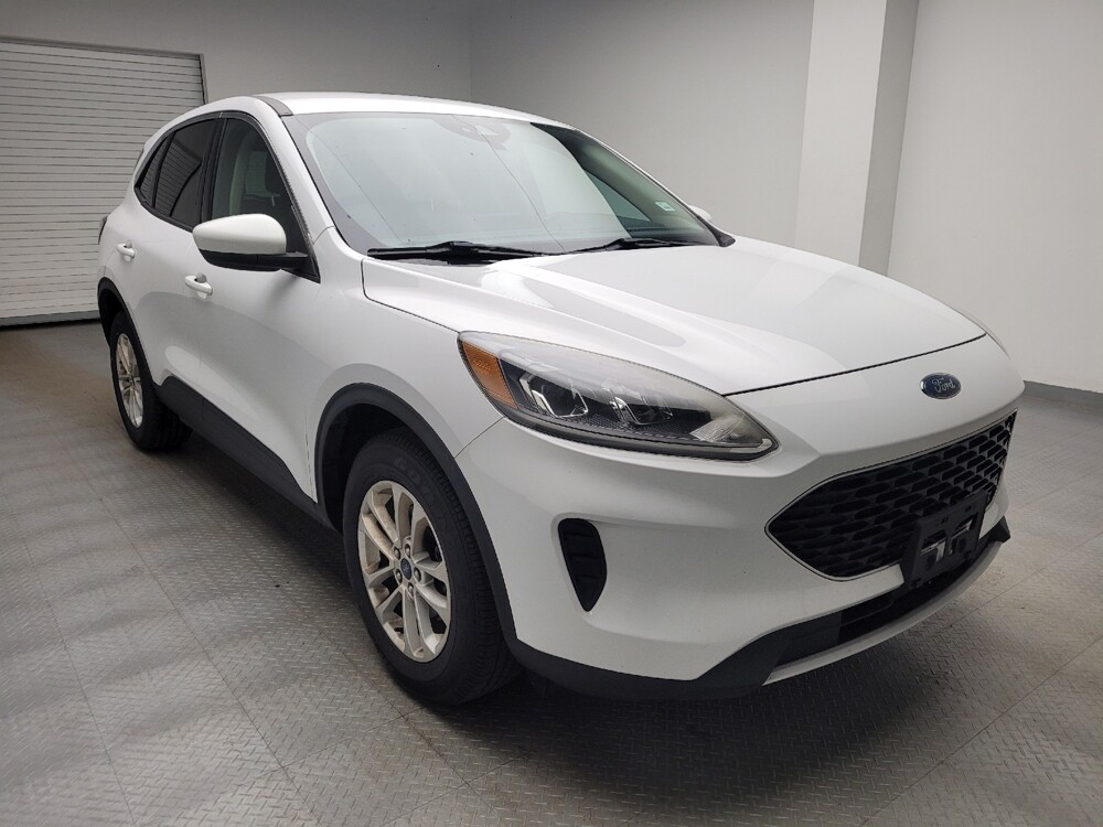 2020 Ford Escape in Mishawaka, IN 46545 - 18145817 13