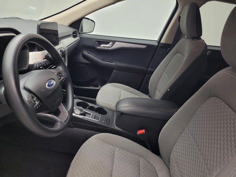 2020 Ford Escape in Mishawaka, IN 46545 - 18145817 17