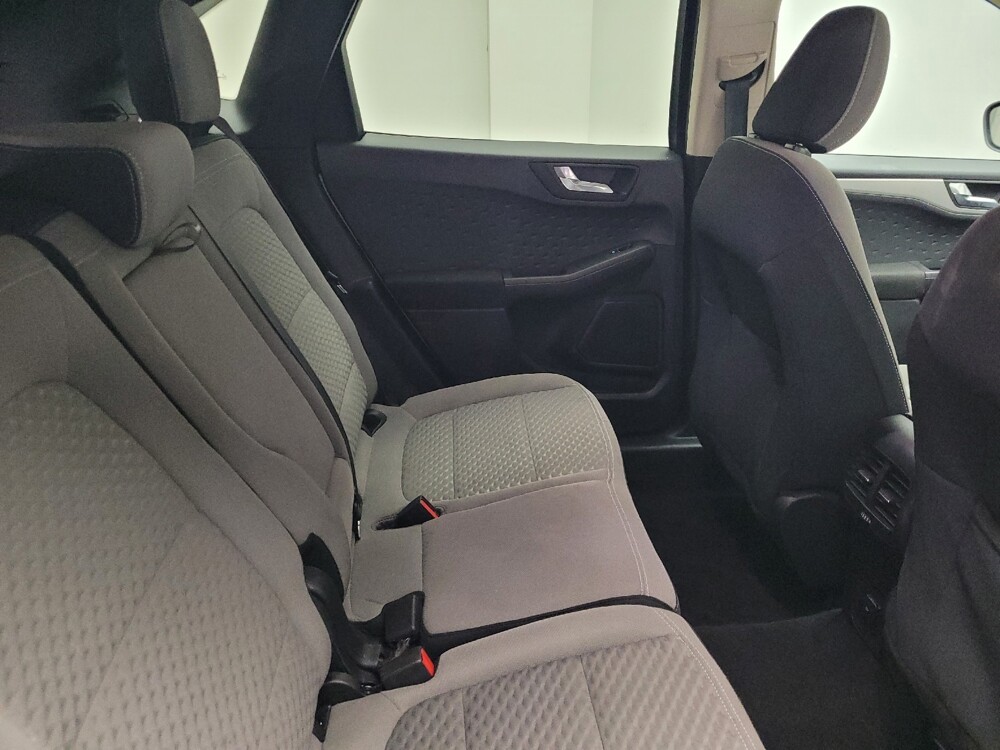 2020 Ford Escape in Mishawaka, IN 46545 - 18145817 19