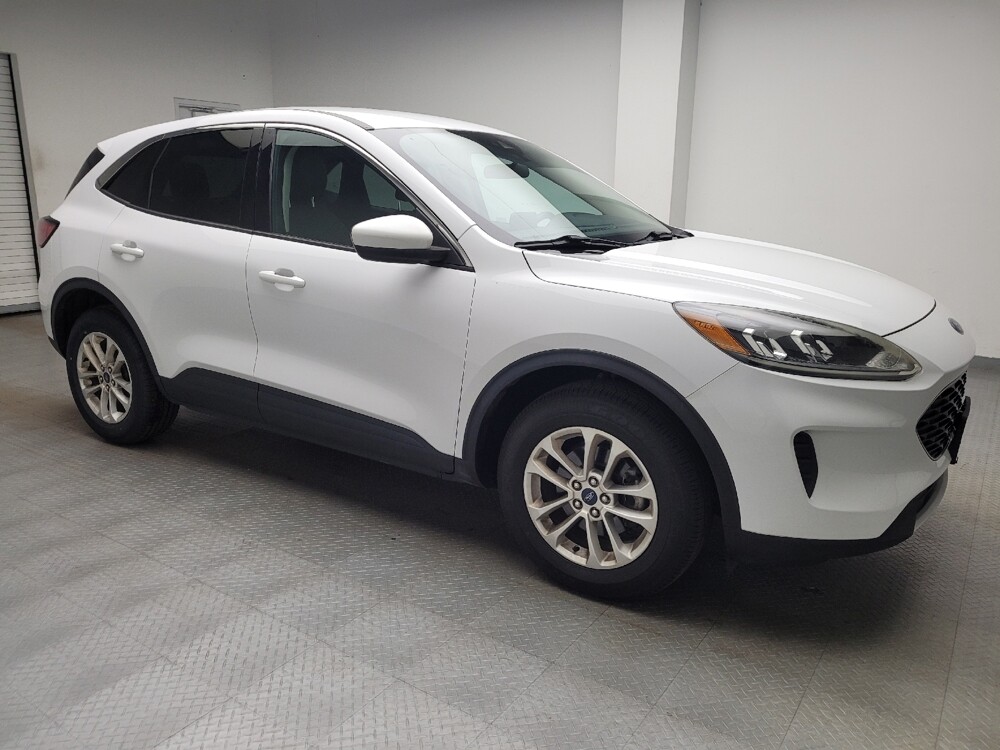 2020 Ford Escape in Mishawaka, IN 46545 - 18145817 11