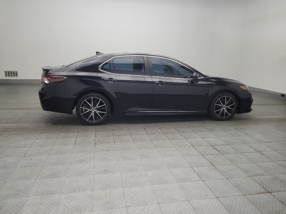 2021 Toyota Camry in Union City, GA 30291 - 18145839 10