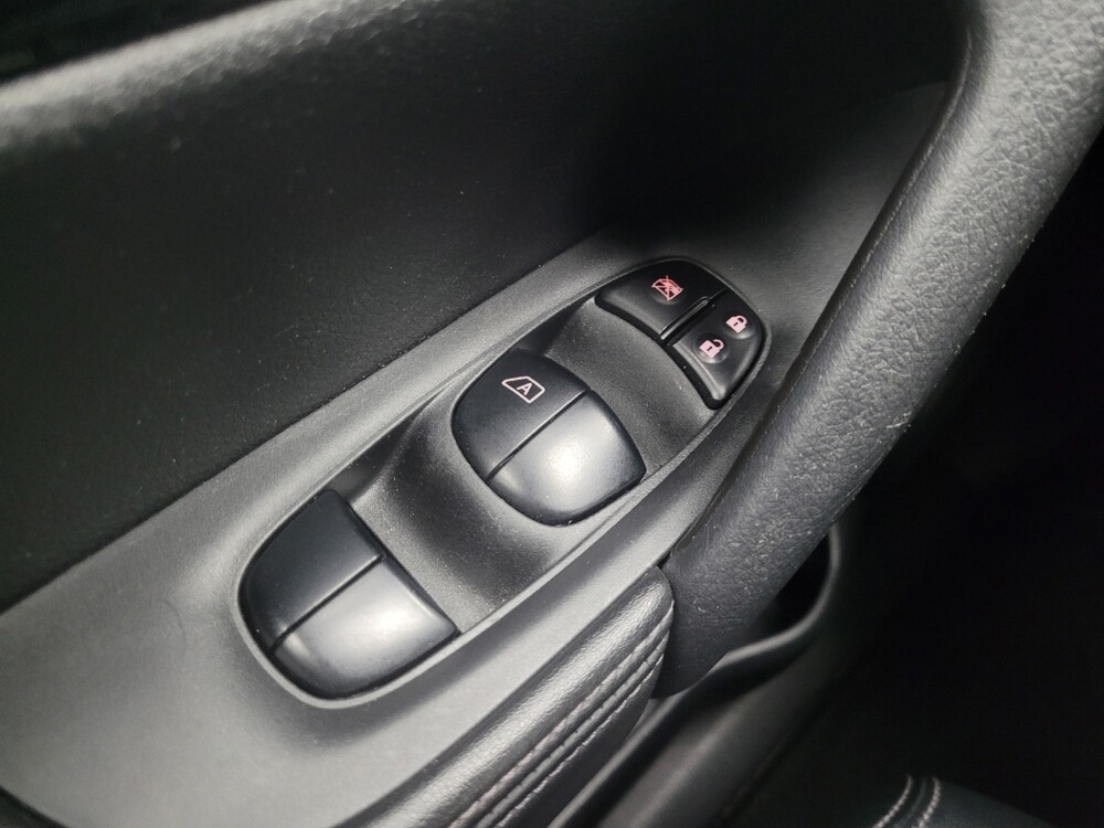 2018 Nissan Rogue in Highland, IN 46322 - 18145851 27