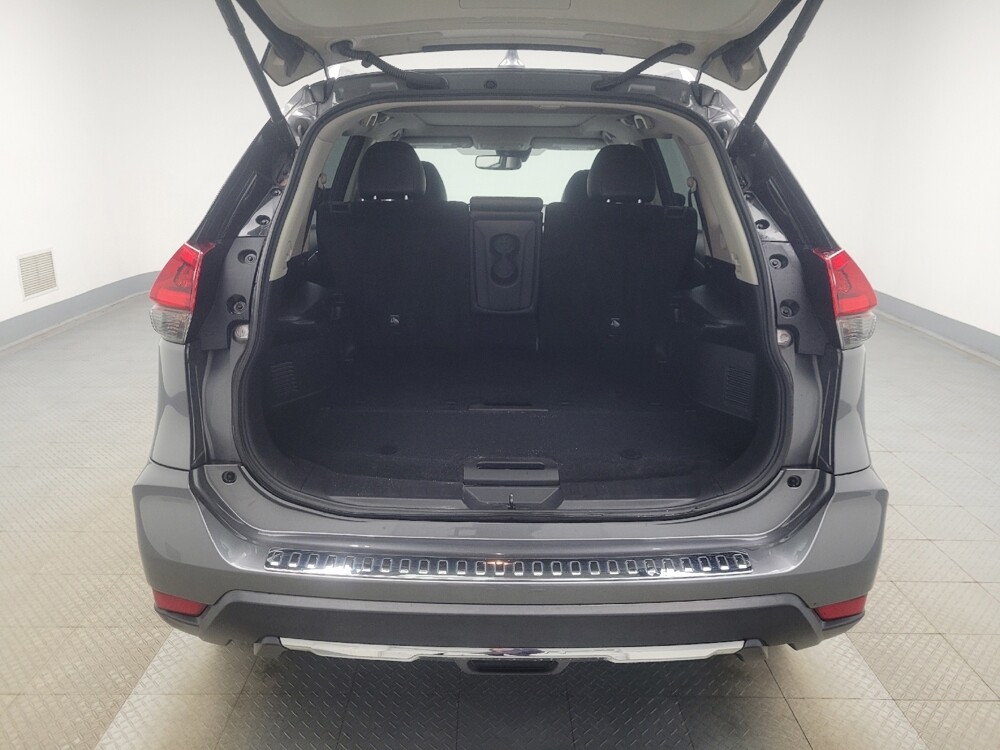 2018 Nissan Rogue in Highland, IN 46322 - 18145851 29