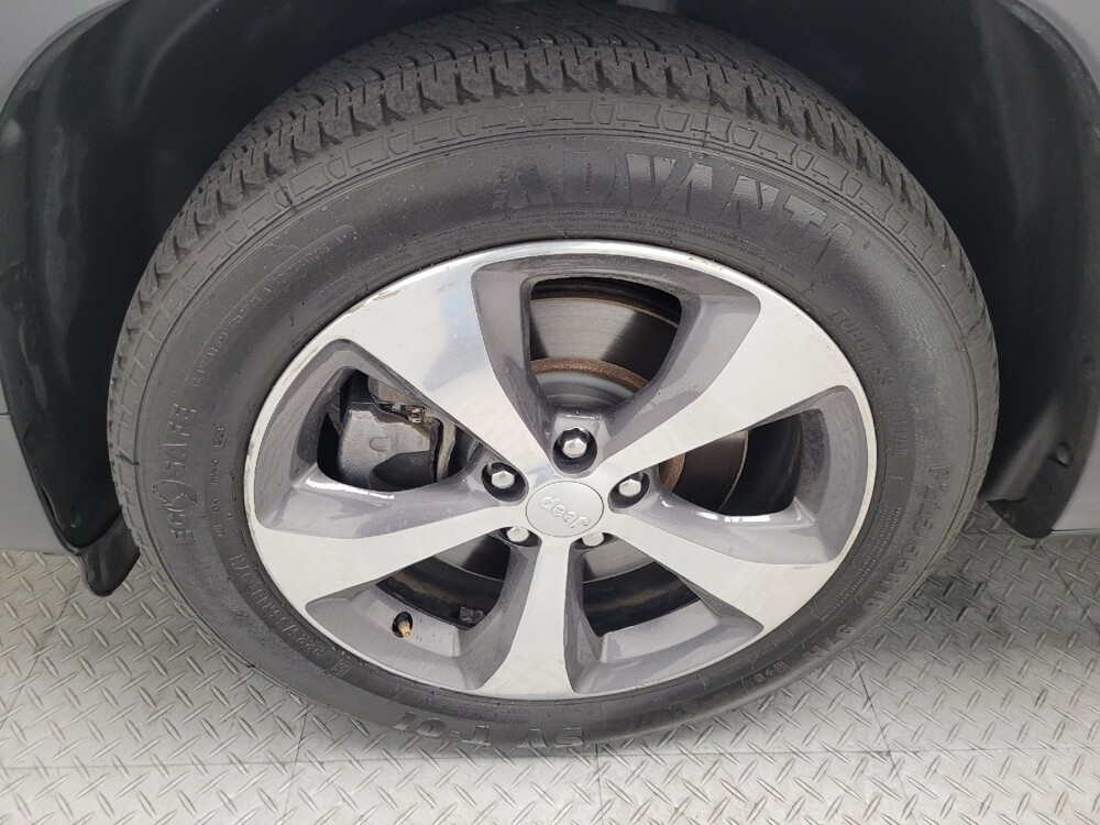2019 Jeep Cherokee in Las Vegas, NV 89102 - 18145857 31